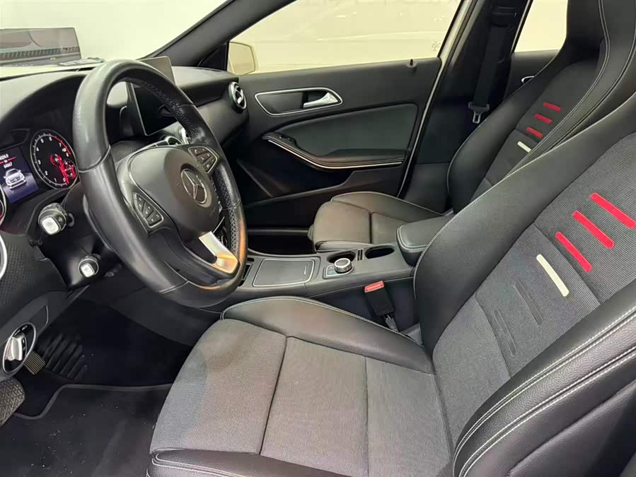 Mercedes-Benz A Class (Imported) 2018 car image #17