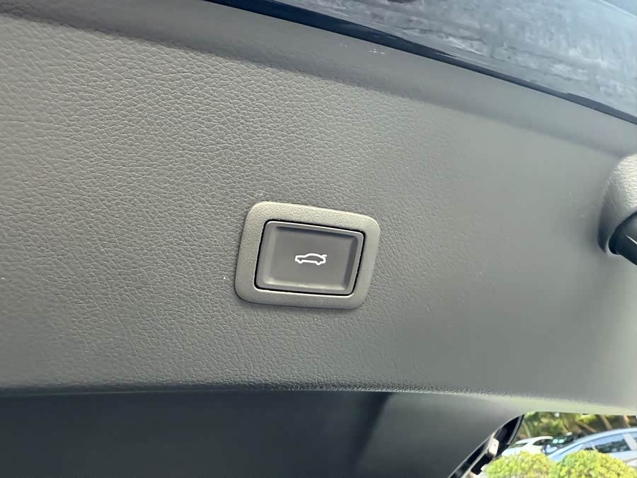 HongQi H6 2023 #17 HongQi H6 2023 car image #17