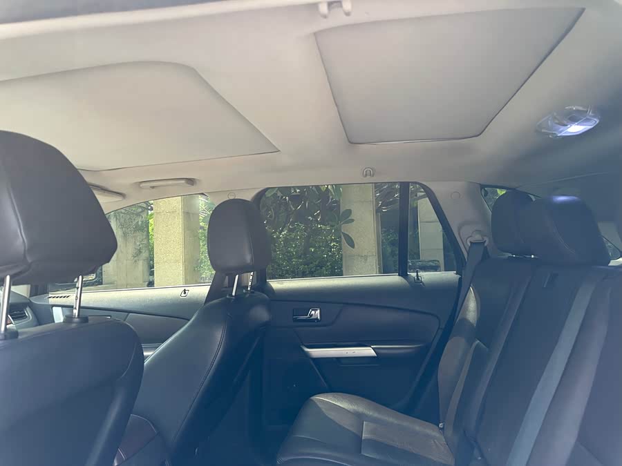 Ford Edge (Imported) 2012 صورة سيارة #17