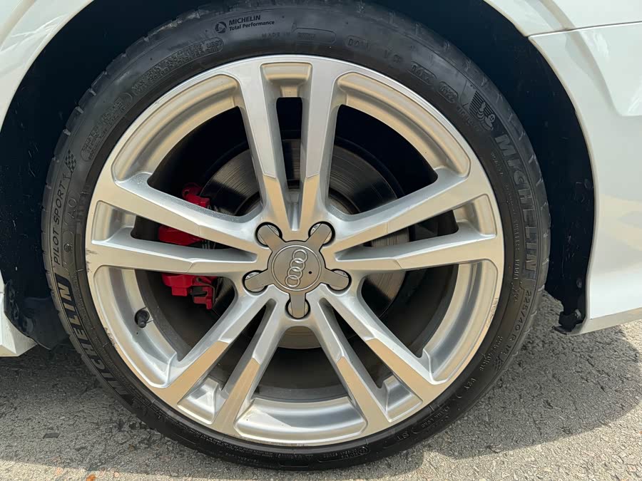 Audi S3 2016 car image #17