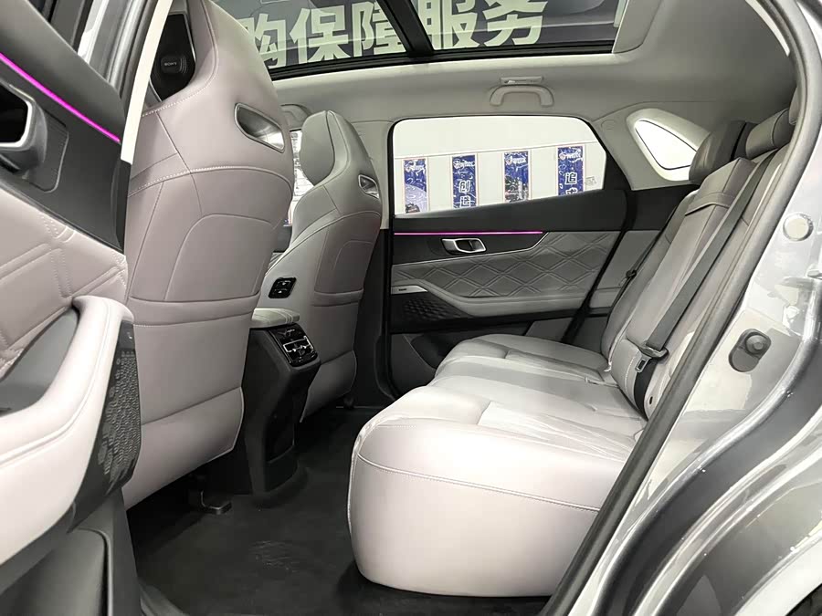 Changan UNI-K iDD 2022 car image #17
