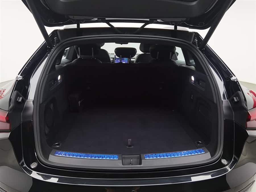 哪吒汽车 哪吒S猎装 2024 汽车图片 #17