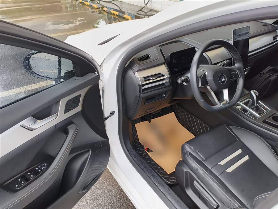 BYD Qin Pro 2021 #17 BYD Qin Pro 2021 car image #17