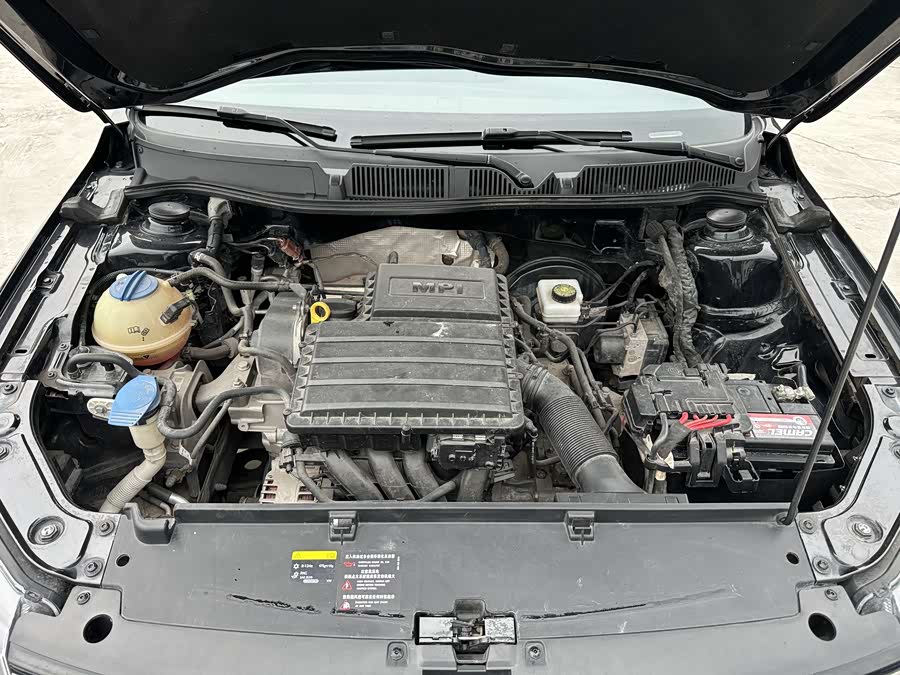 Volkswagen Lavida 2018 car image #17
