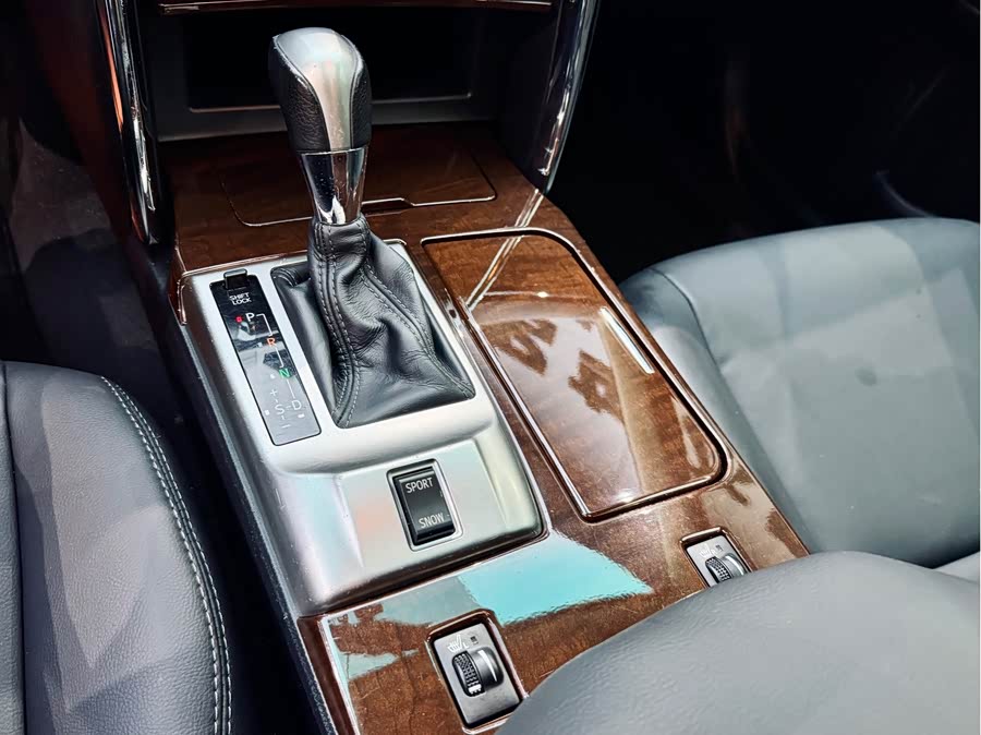 Toyota Reiz 2016 #17 Toyota Reiz 2016 immagine di auto #17