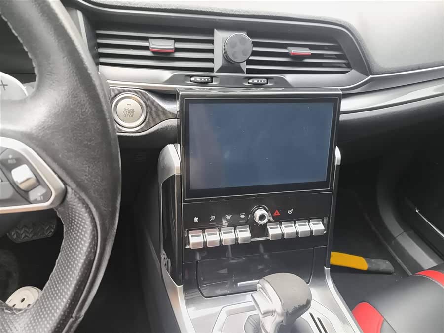 Haval H4 2018 car image #17