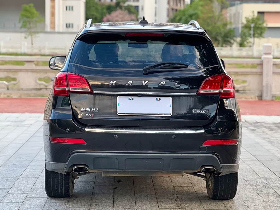 Haval H2 2017 car image #17