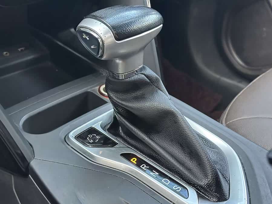 GAC Trumpchi GS4 2015 car image #17