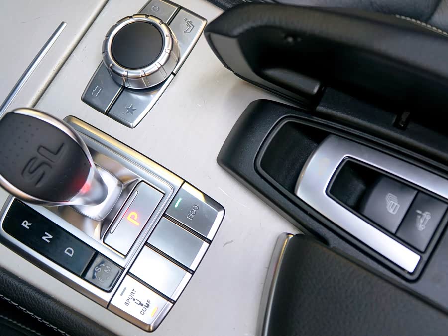 Mercedes-Benz SL Class 2013 immagine di auto #17