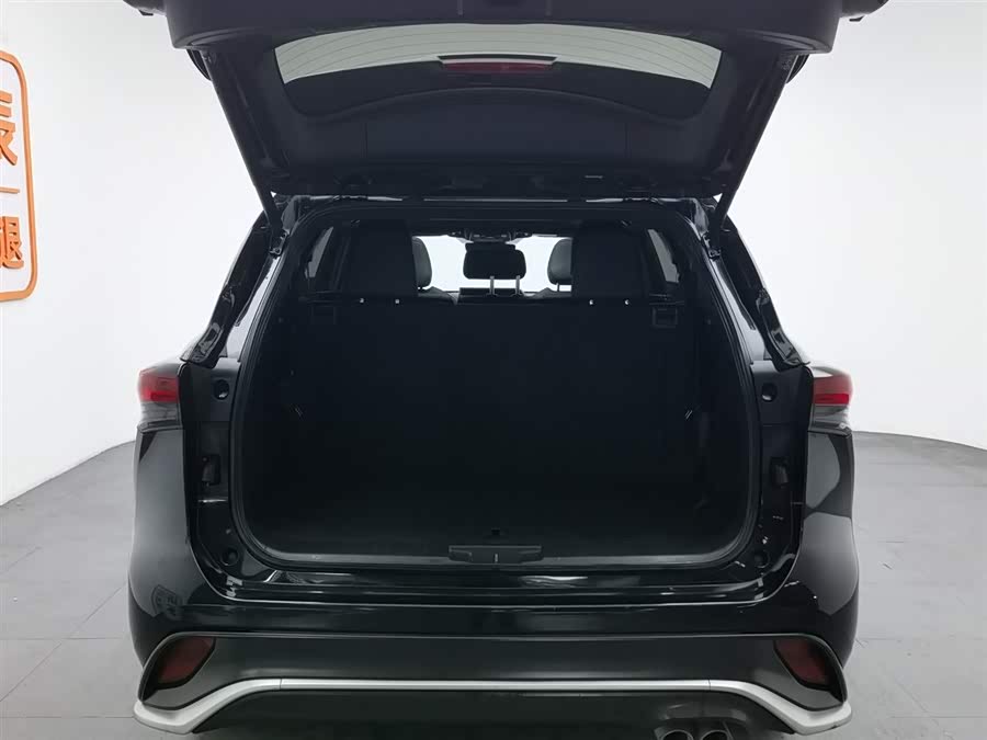 Toyota Crown Kluger 2023 car image #17