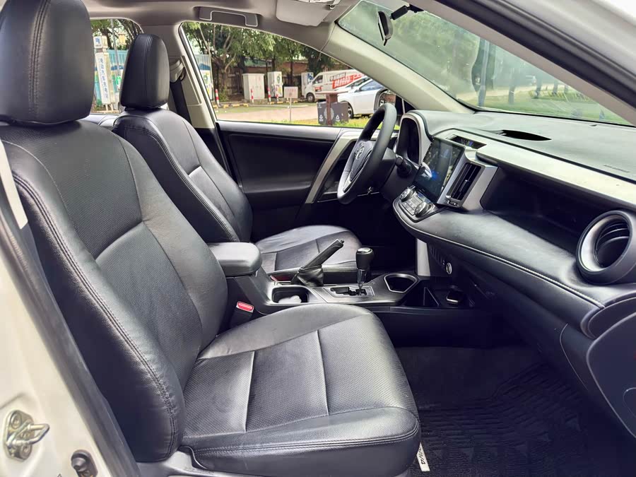 丰田 RAV4荣放 2017 汽车图片 #17