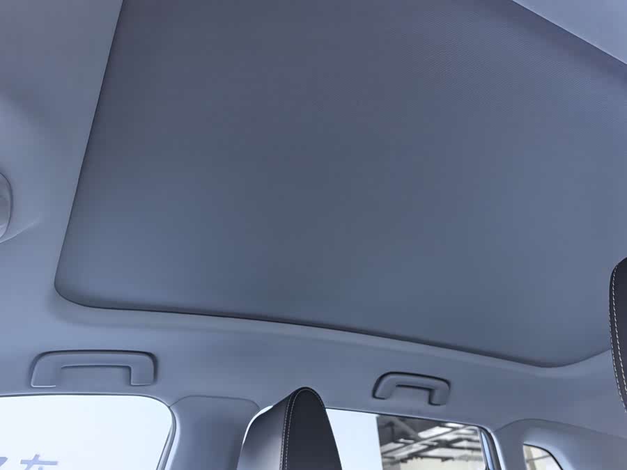 Wuling Xingyun 2023 #17 Wuling Xingyun 2023 car image #17