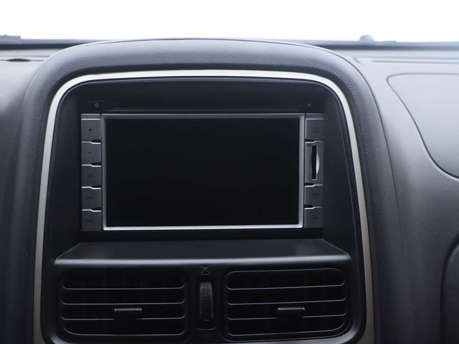 日产 日产帕拉丁 2016 汽车图片 #17