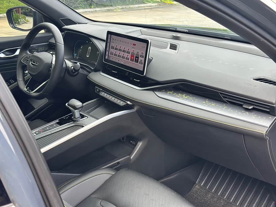 GEELY Preface 2024 #17 GEELY Preface 2024 car image #17