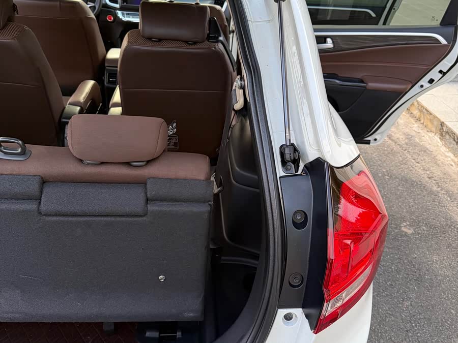 Honda Jade 2017 #17 Honda Jade 2017 immagine di auto #17