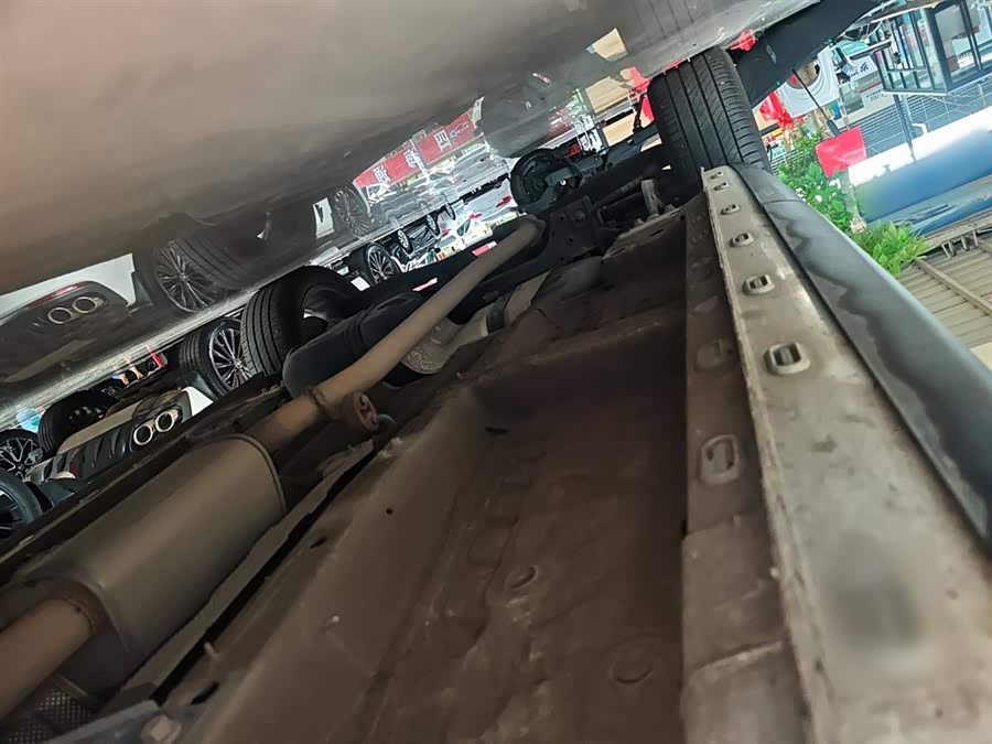 MG HS 2019 car image #17