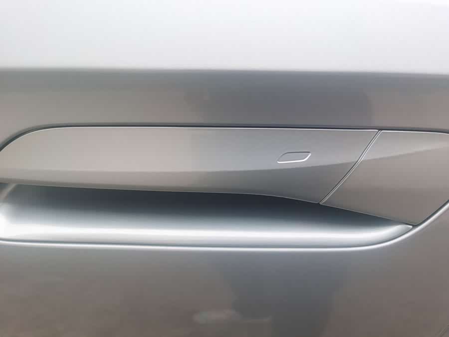 Volkswagen ID.4 X 2024 immagine di auto #17