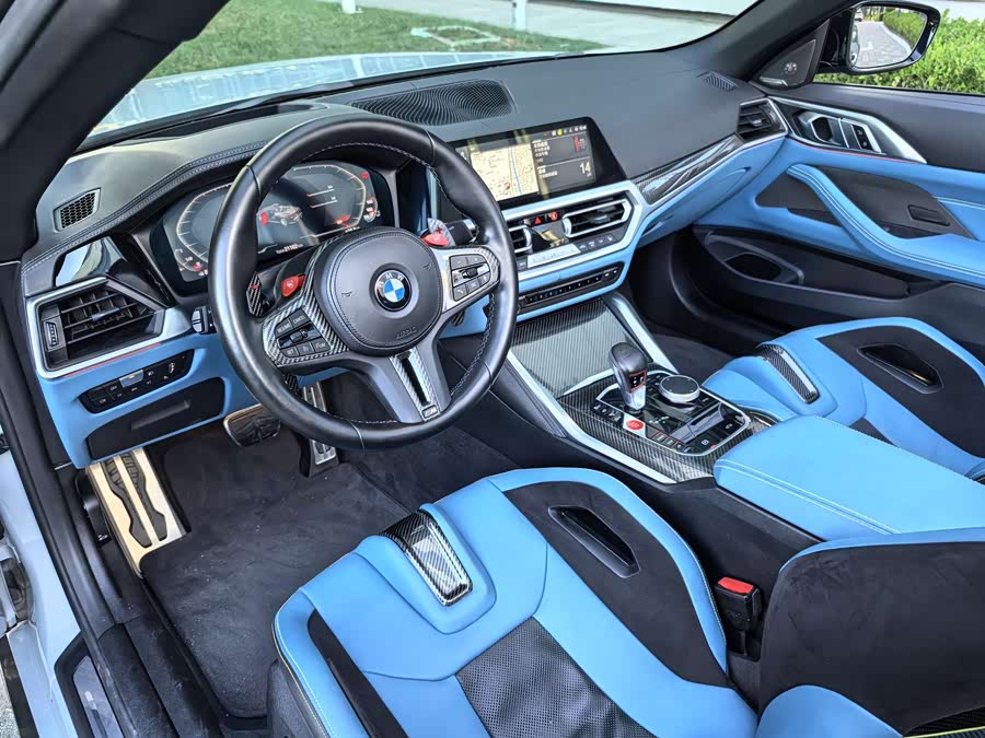 BMW M4 2022 car image #17