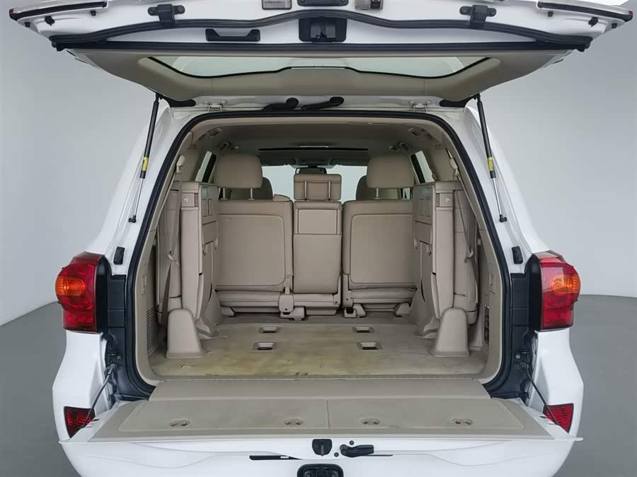 丰田 兰德酷路泽 2013 汽车图片 #17