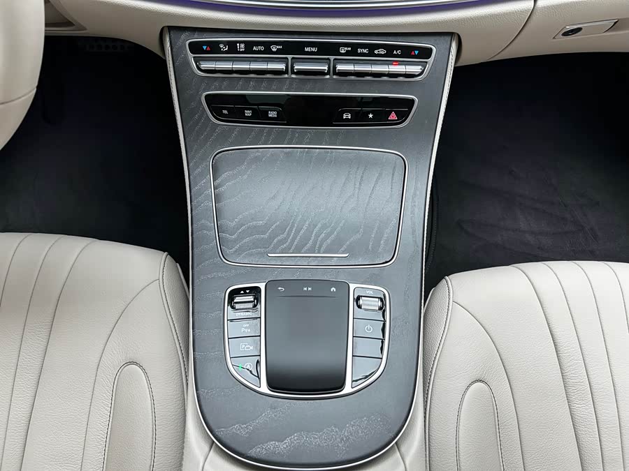 Mercedes-Benz CLS Class 2023 car image #17