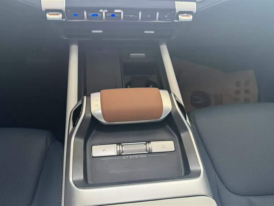 Deepal G318 2024 imagem de carro #17