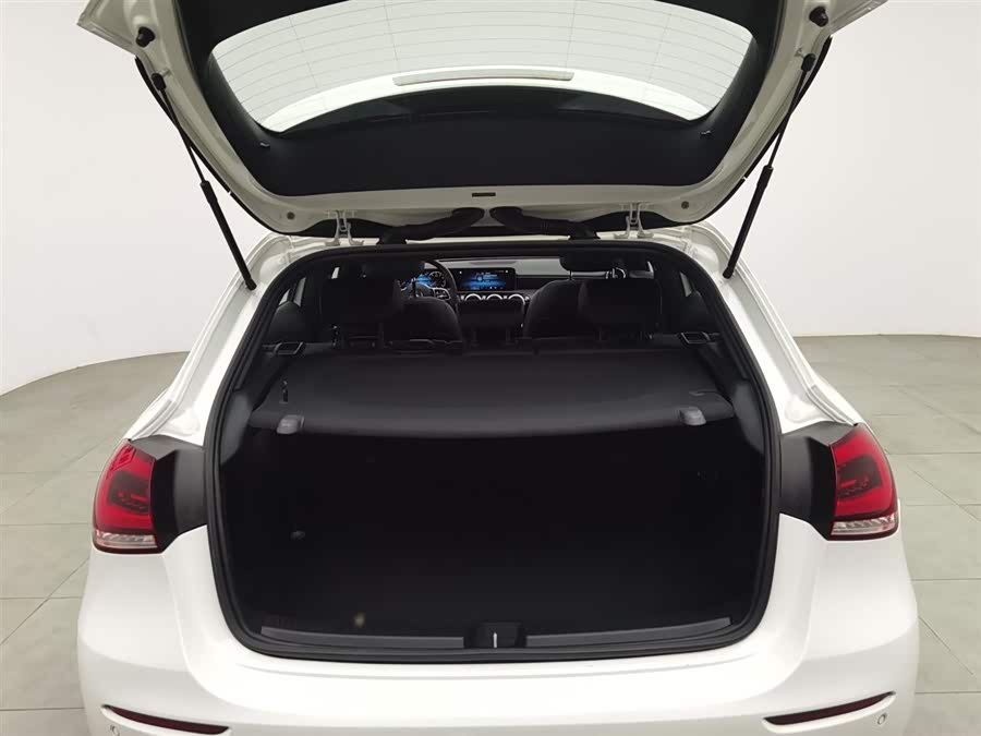 Mercedes-Benz A Class (Imported) 2020 #17 Mercedes-Benz A Class (Imported) 2020 car image #17