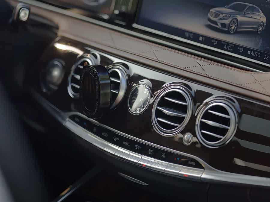 Mercedes-Benz S AMG 2018 car image #17