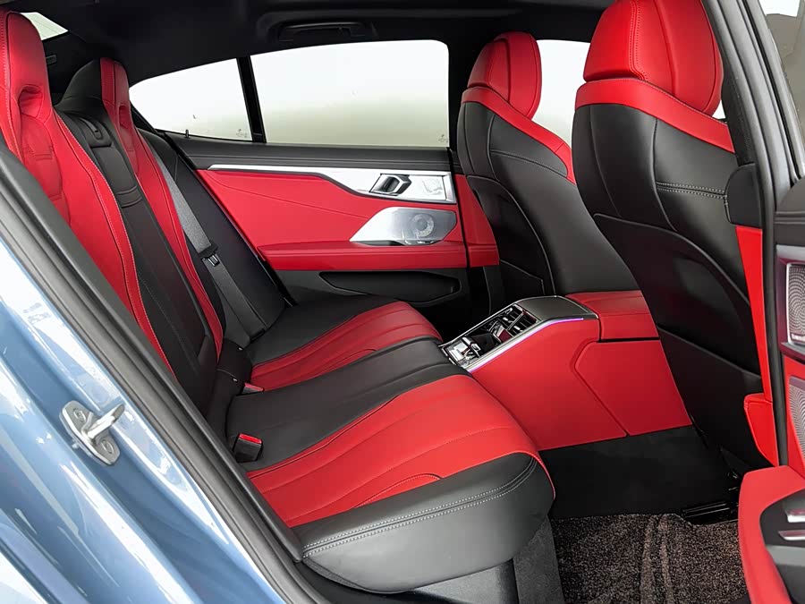 BMW 8 Series 2022 #17 BMW 8 Series 2022 car image #17