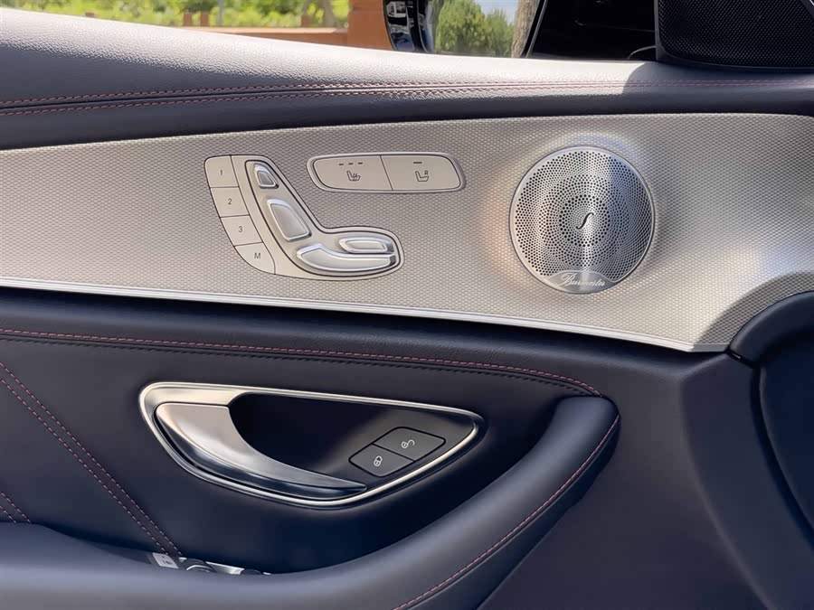 Mercedes-Benz E AMG 2018 immagine di auto #17