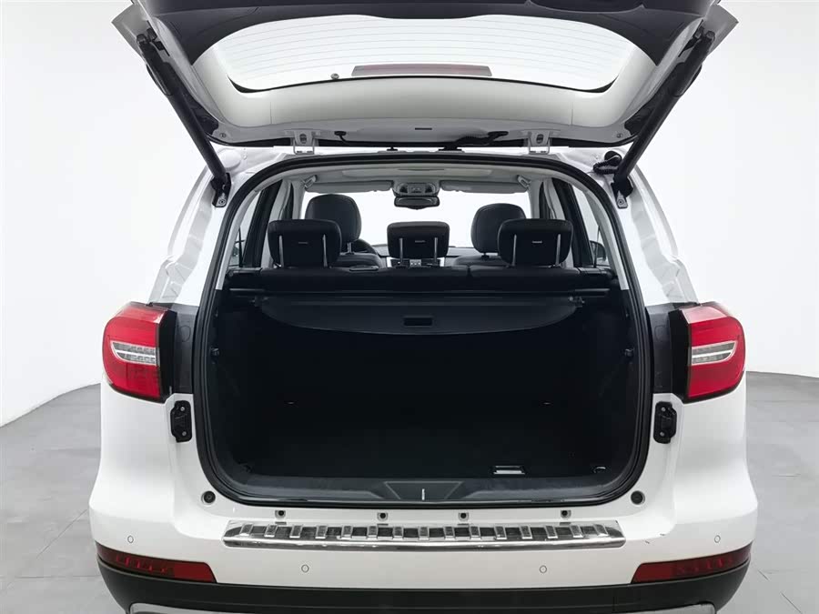 Haval H8 2018 #17 Haval H8 2018 car image #17