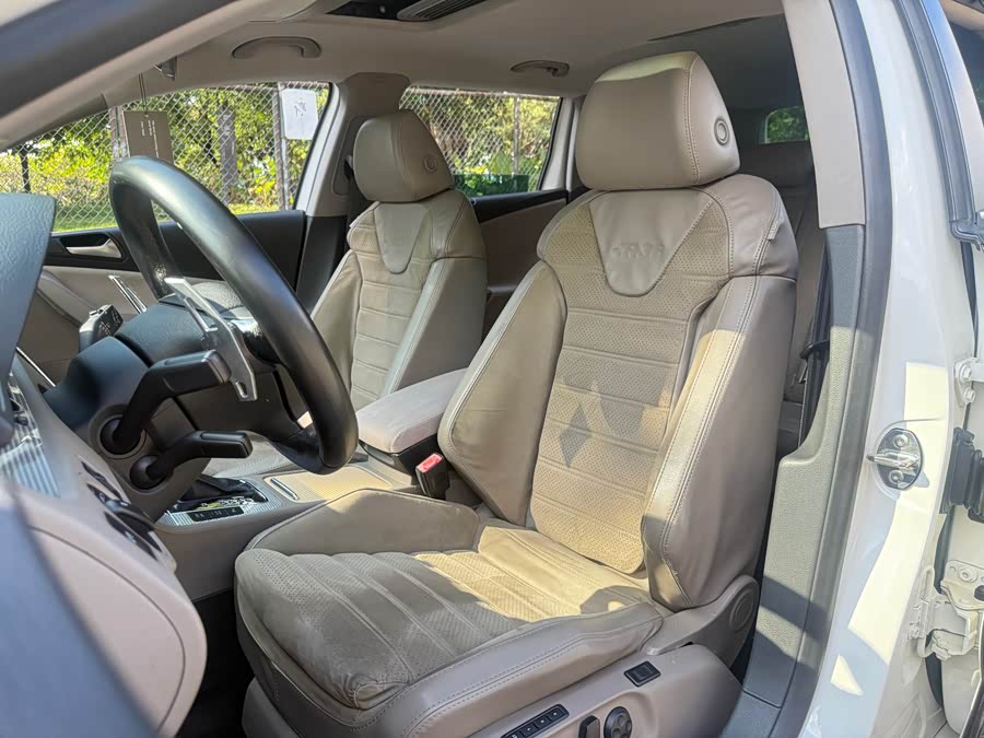 大众 Passat 2011 汽车图片 #17