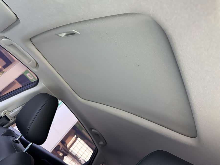 Honda Envix 2022 car image #17