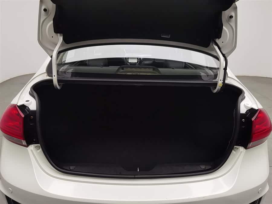 铃木 启悦 2015 汽车图片 #17