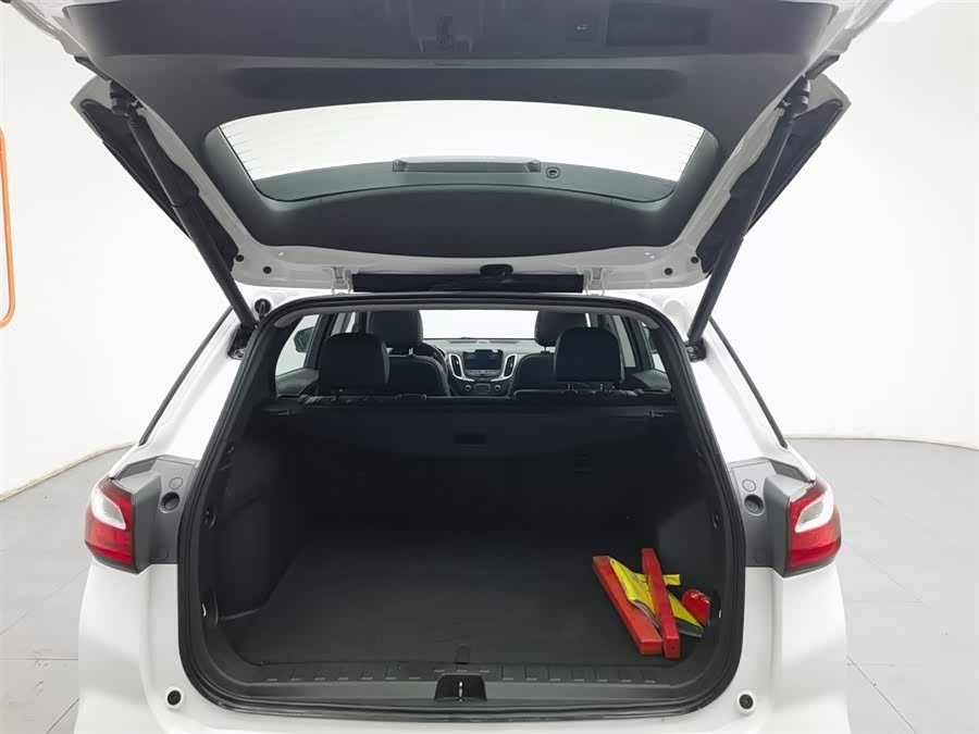 Chevrolet Equinox 2019 car image #17