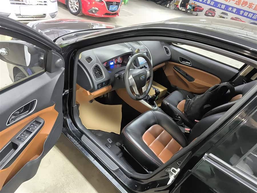 GEELY KingKong 2016 car image #17