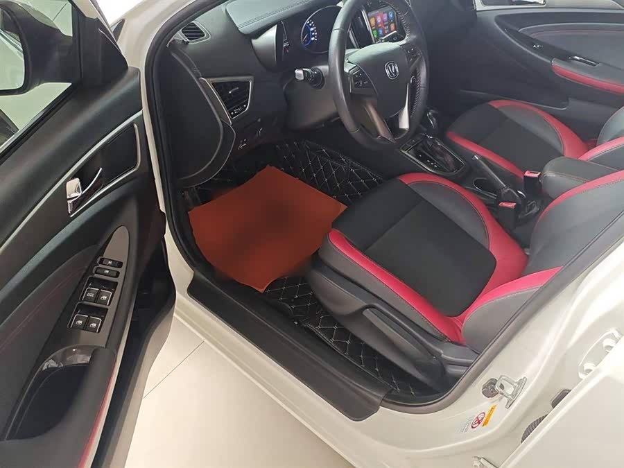 Changan Eado XT 2018 immagine di auto #17