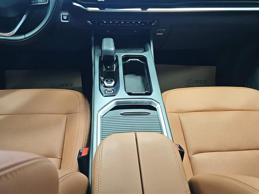 GEELY Okavango L 2024 immagine di auto #17