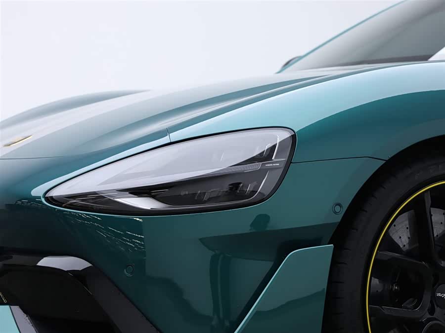 小米汽车 小米SU7 Ultra 2025 汽车图片 #17