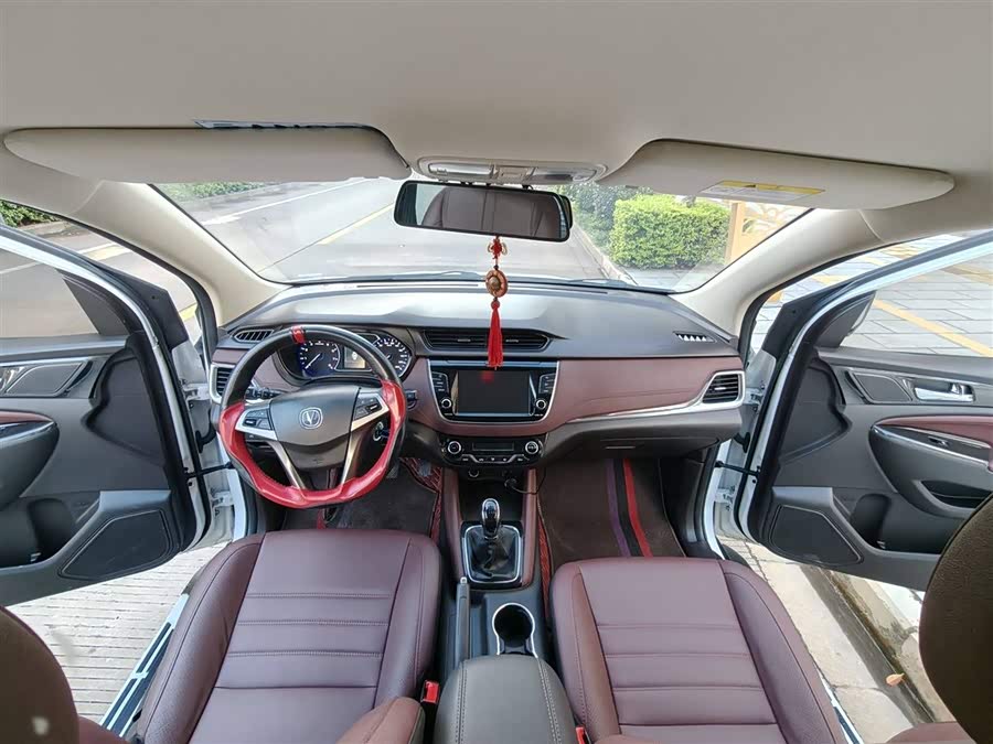 Changan Linmax 2018 car image #17