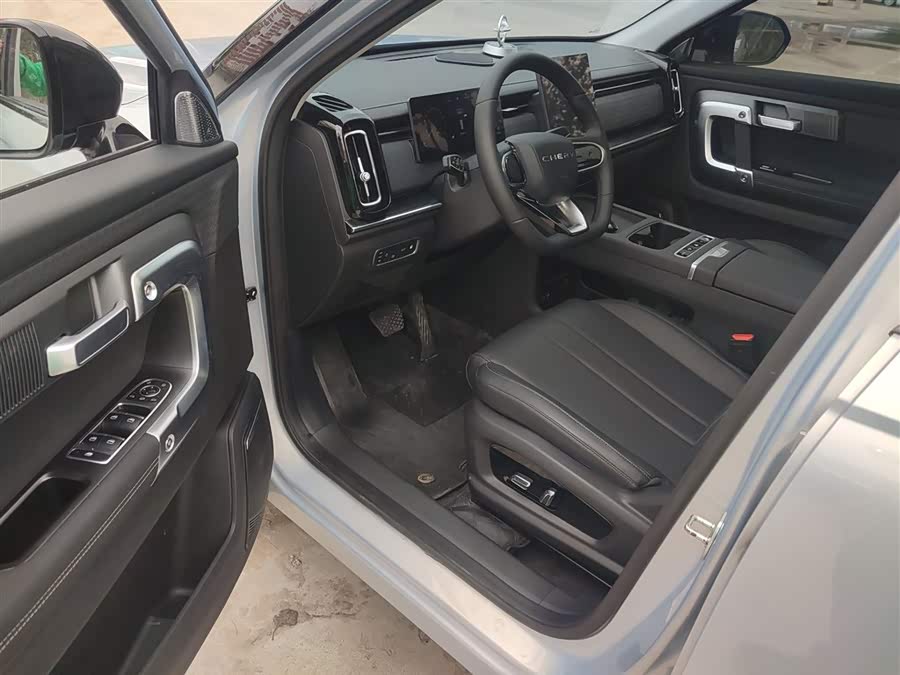 Chery Exploration 06 C-DM 2025 car image #17