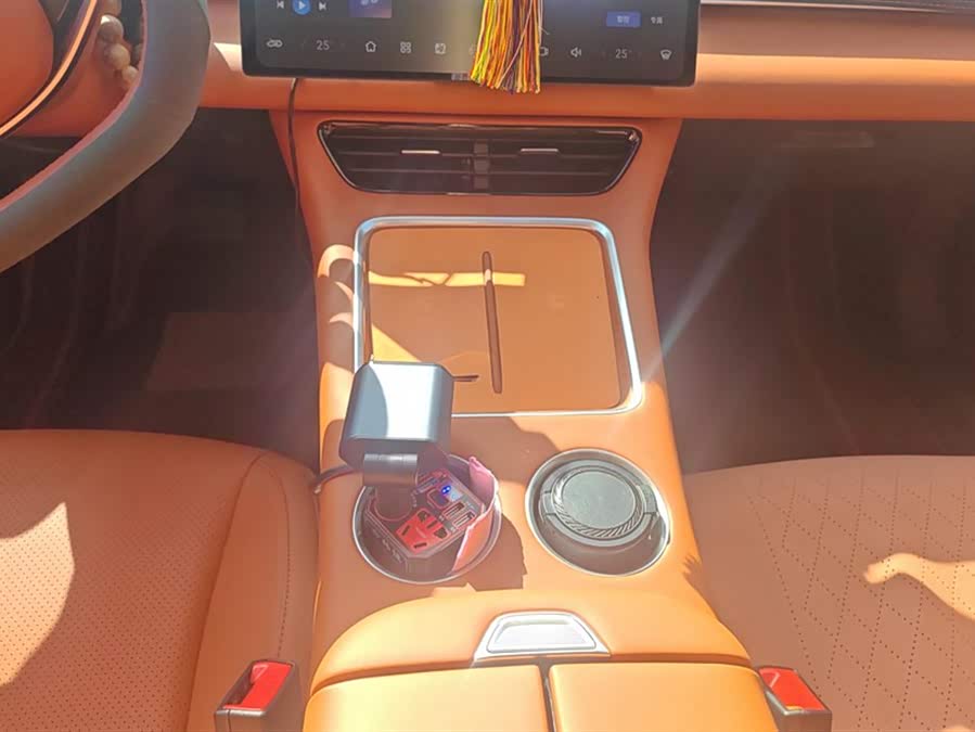 Forthing S7 2025 صورة سيارة #17