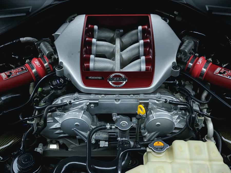 日产 日产GT-R 2012 汽车图片 #17