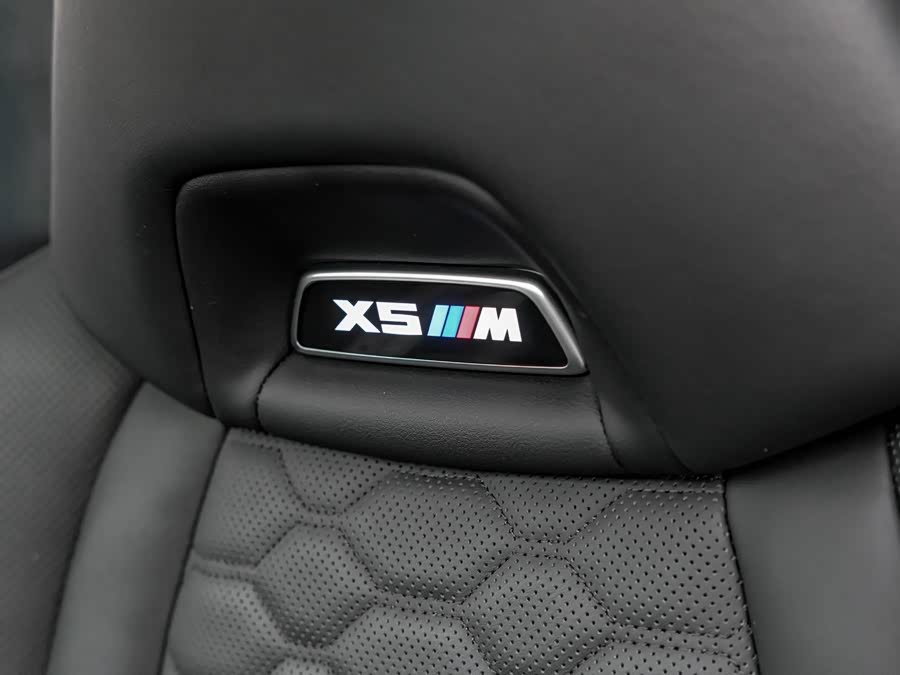 BMW X5 M 2022 #17 BMW X5 M 2022 car image #17