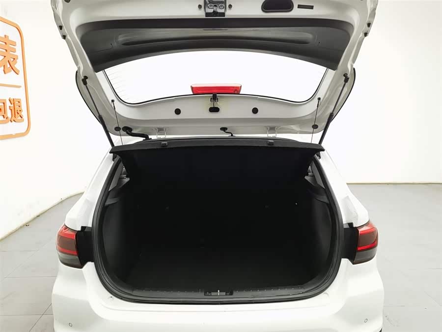 Kia Rio Cross 2019 car image #17