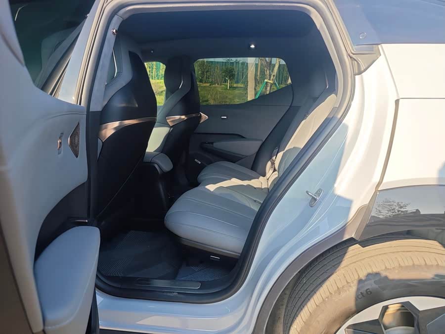 Zeekr X 2023 immagine di auto #17