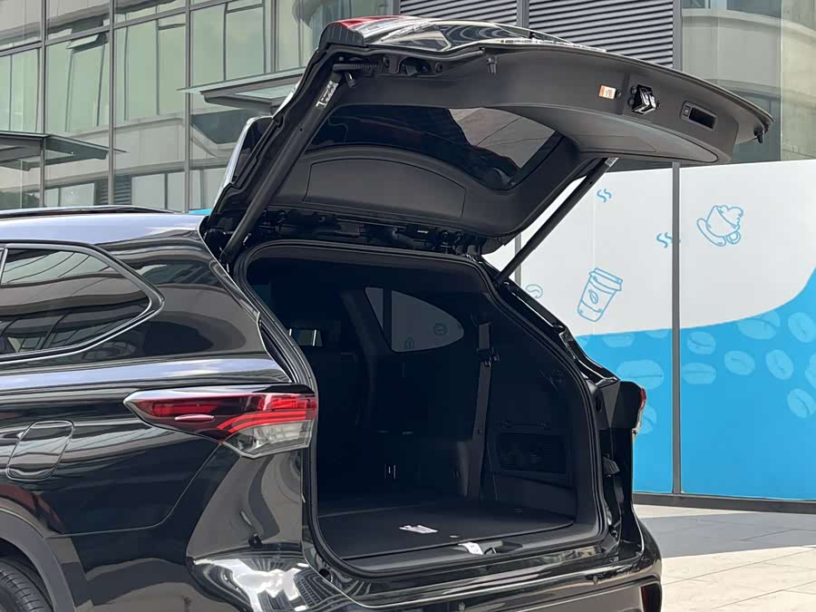 Toyota Crown Kluger 2024 #17 Toyota Crown Kluger 2024 car image #17