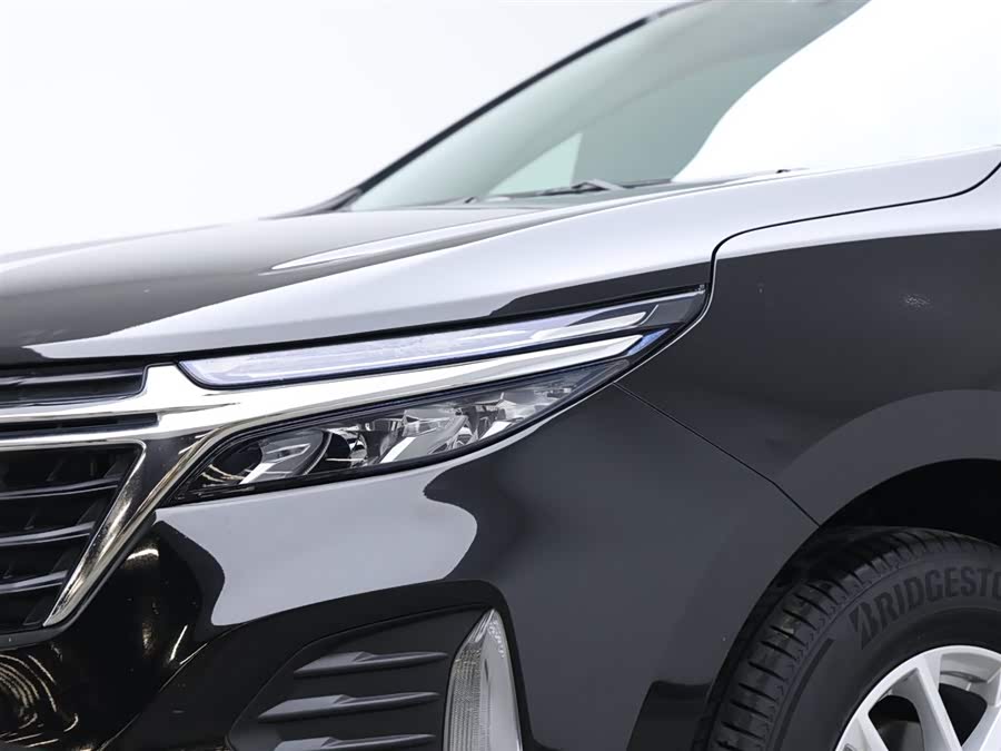 Chevrolet Equinox 2022 car image #17