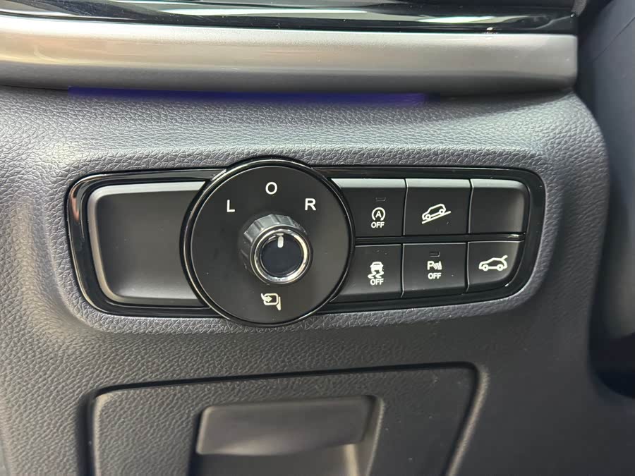 GAC Trumpchi M8 2020 #17 GAC Trumpchi M8 2020 car image #17