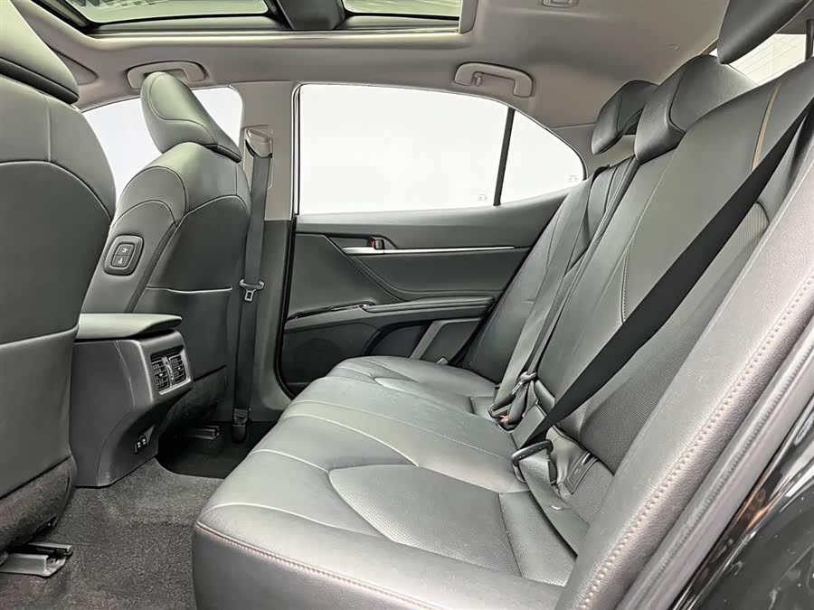 丰田 凯美瑞 2020 汽车图片 #17