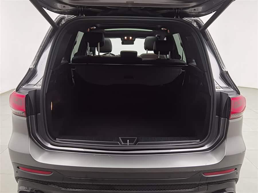 Mercedes-Benz GLB AMG 2023 immagine di auto #17